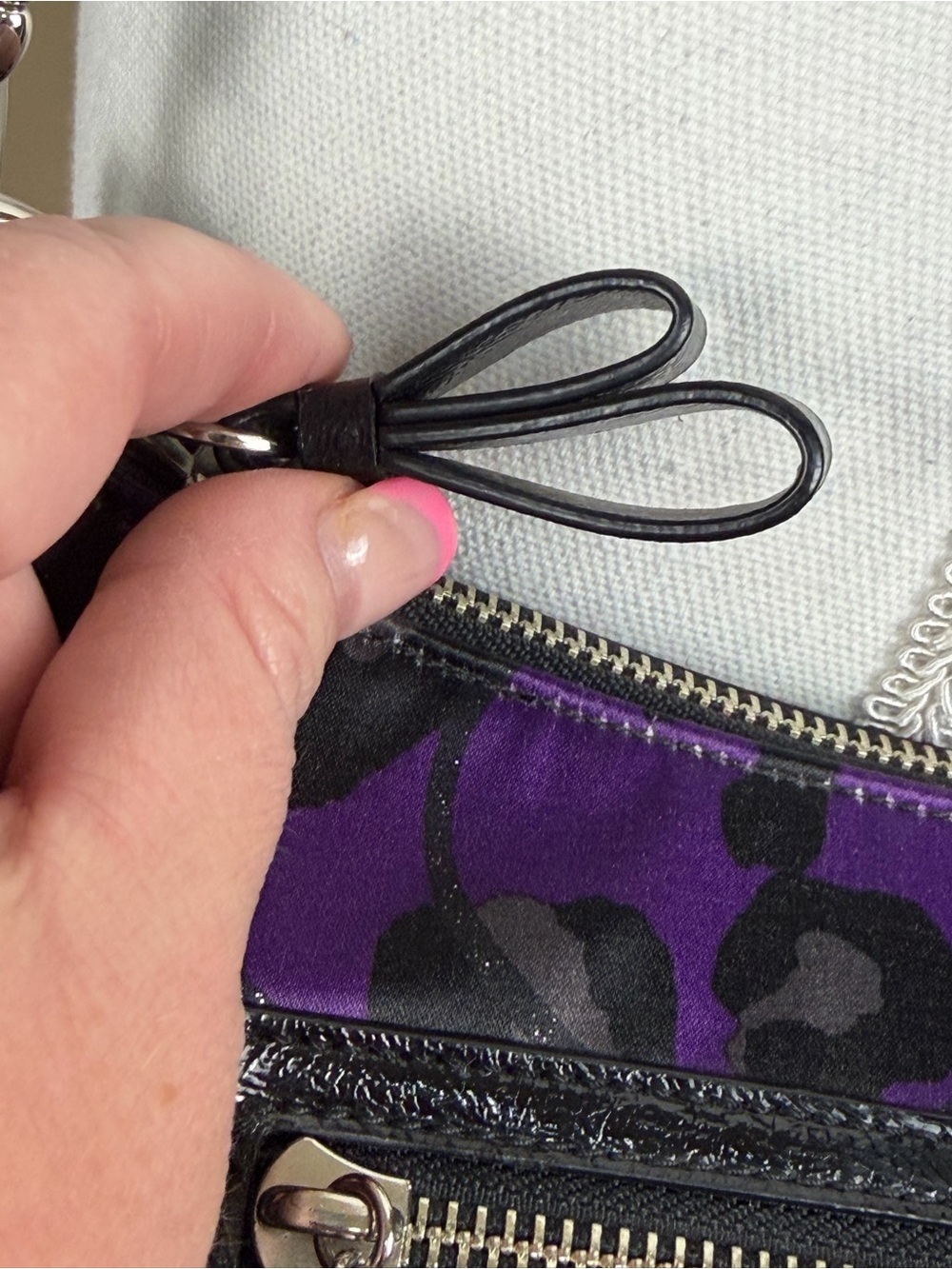 NWOT Coach Poppy Daisy Ocelot Purple Demi hobo bag with original crossbody strap - Picture 8 of 15